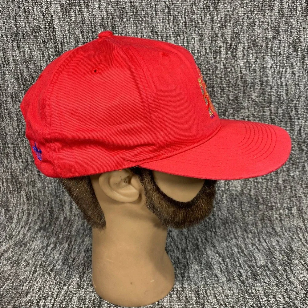 VTG Adidas Spain Soccer Crest Snapback Hat Mens Red Royal Coat Arms Trefoil Cap